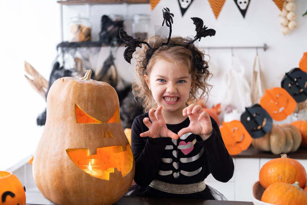 Halloween Costume Ideas Easy For The Mom, Fun For The Kids! Amazing